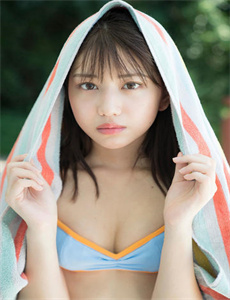 美人无泪