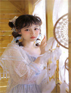 少女龙婆